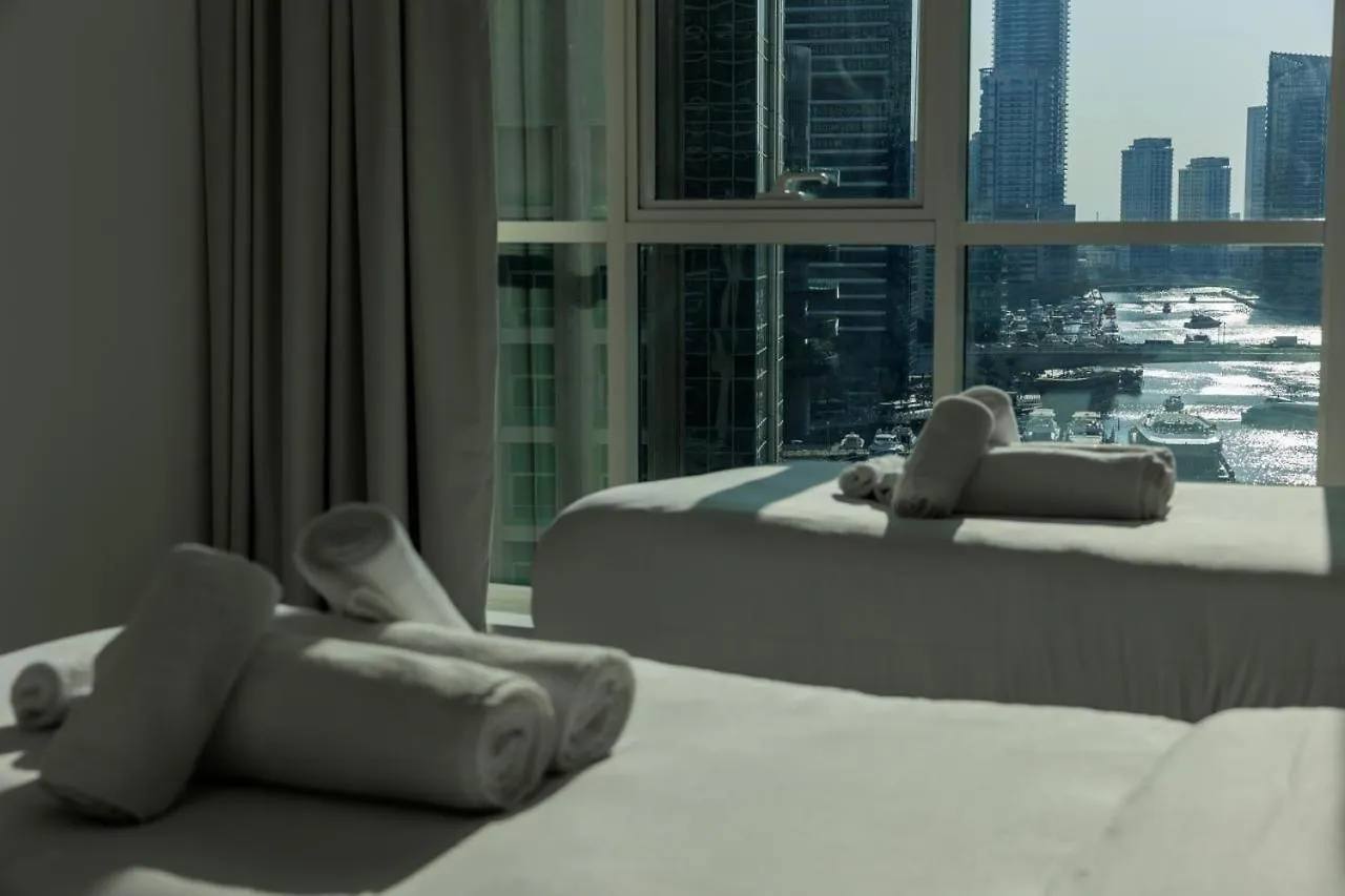 Waterfront Flat Stunning View Sleeps 6 Apartment Dubai United Arab Emirates